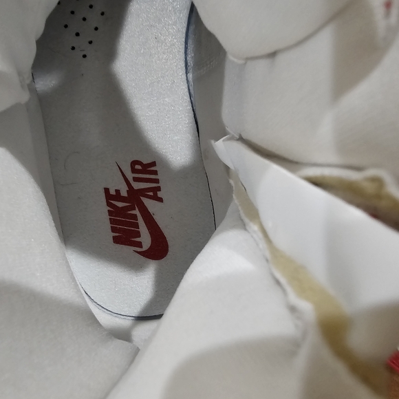 Women's Red and White High-Top Sneakers - Picture 7 of 7